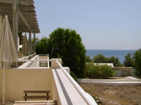 Sail Inn Studios & Apartments